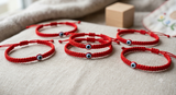 Baby Red Thread Protection Bracelet – Love, Luck & Tradition Pulsera de Hilo Rojo para Bebé – Protección, Mal de Ojo y Amuleto Ajustable Hecho a Mano