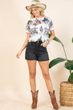 AV1205-LILI WESTERN PRINT RELAXED FIT SHORT SLEEVE T-SHIRT : Contemporary / Light Mocha Multi / M