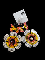 Arete chaquira mariposa🦋🌷y flor 0097