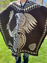Load image into Gallery viewer, Mexica eagle warrior poncho
